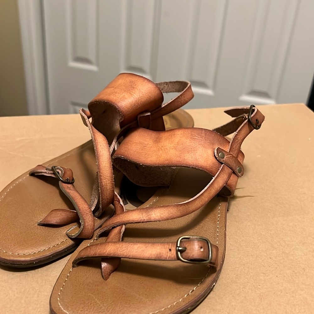 Crown Vintage Leather Sandals